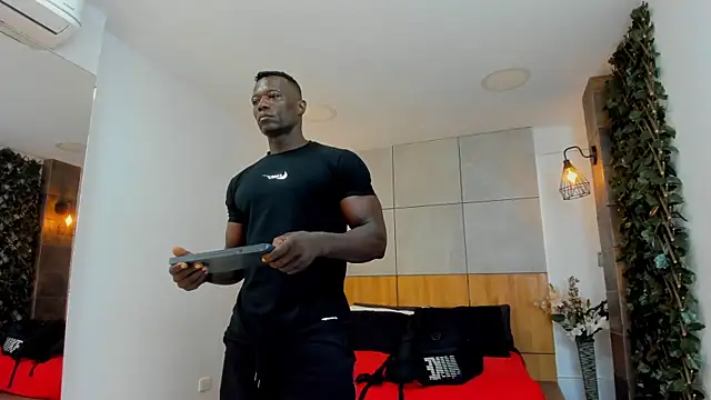 Snapshot of MarcusBlack_ chatting on December 18, 2025, 11:58 am MarcusBlack online show from December 18, 2025, 11:58 am