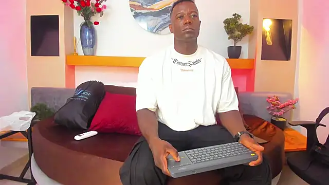 Snapshot of MarcusBlack_ chatting on January 17, 2026, 3:15 pm MarcusBlack online show from January 17, 2026, 3:15 pm