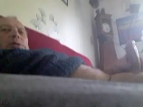 Vince072 online show from January 19, 2026, 8:51 am