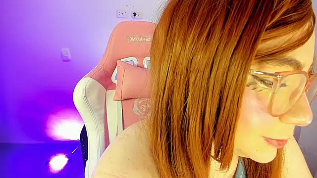 Snapshot of lizy_portman chatting on March 11, 2026, 1:32 am lizy portman online show from March 11, 2026, 1:32 am