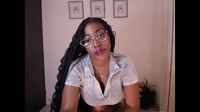 lia rouseyy online show from March 8, 2026, 3:21 am