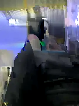 xiaoyuan01 online show from September 25, 2025, 2:17 am