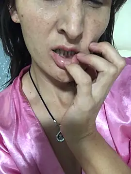 NikaSwan2831 online show from September 13, 2025, 7:47 pm