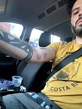 Snapshot of uto857 chatting on January 9, 2026, 11:22 pm uto857 online show from January 9, 2026, 11:22 pm