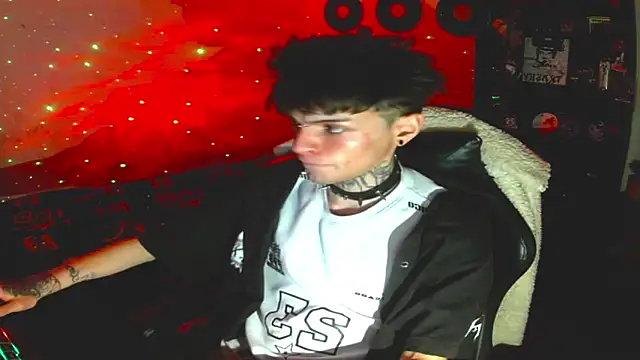 prince x dark online show from September 19, 2025, 3:54 am