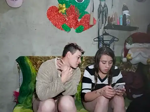 Snapshot of twodoo chatting on December 17, 2025, 4:56 pm twodoo online show from December 17, 2025, 4:56 pm