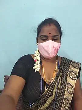 Snapshot of Tamil_riyalini12 chatting on June 7, 2026, 12:54 pm Tamil riyalini12 online show from June 7, 2026, 12:54 pm