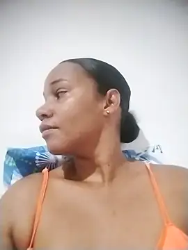 EbonyHorrny online show from January 7, 2026, 6:13 pm