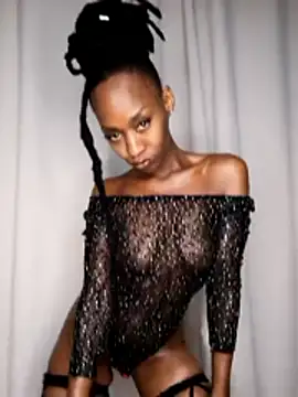 Snapshot of chocolatehotwife chatting on June 5, 2026, 11:54 pm chocolatehotwife online show from June 5, 2026, 11:54 pm