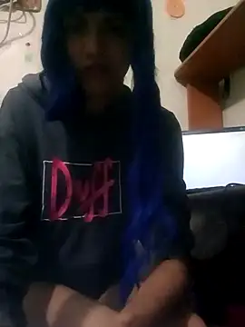 famousfox-69 online show from September 9, 2025, 9:02 pm