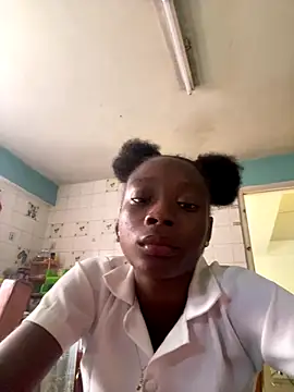 Snapshot of GeileErica chatting on November 3, 2025, 6:55 pm GeileErica online show from November 3, 2025, 6:55 pm