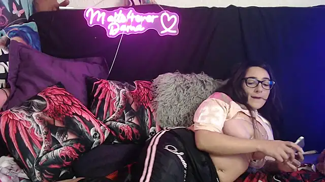 Maite4ever online show from January 13, 2026, 8:02 pm