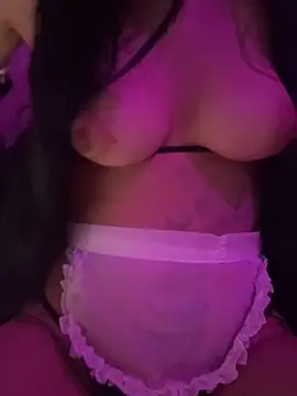 YourDevilGirl  online show from March 31, 2026, 8:49 am