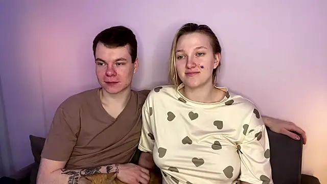 julielourens online show from February 13, 2026, 7:41 am