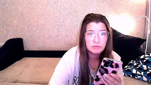 Snapshot of CherryZlata chatting on November 20, 2025, 2:29 pm CherryZlata online show from November 20, 2025, 2:29 pm