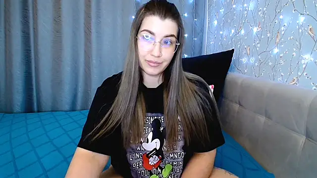 CherryZlata online show from January 9, 2026, 1:29 pm