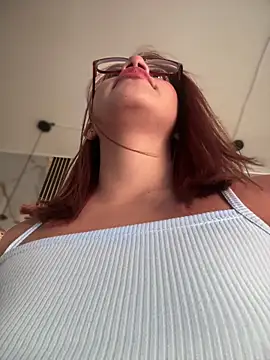 sara calderon online show from February 26, 2026, 1:33 pm