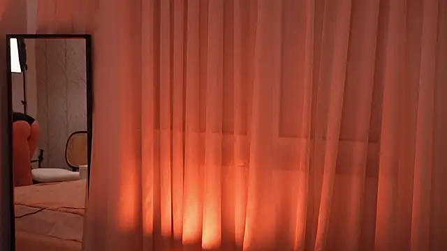 LiaGotti online show from November 6, 2025, 7:18 pm