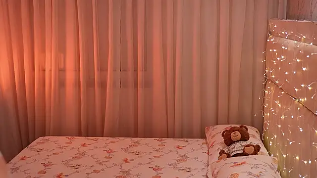 LiaGotti online show from January 5, 2026, 7:28 pm