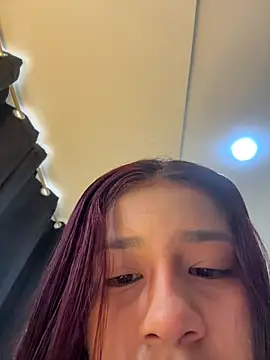 Snapshot of indialatin chatting on November 23, 2025, 12:04 pm indialatin online show from November 23, 2025, 12:04 pm