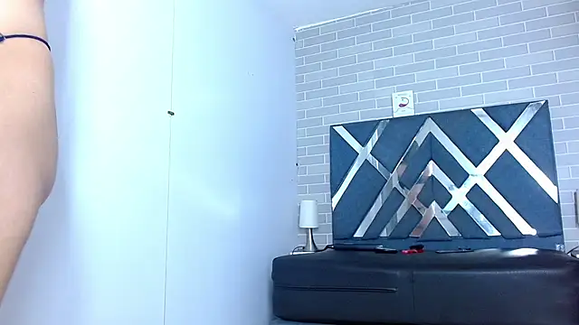 Snapshot of Raven_Doll19 chatting on January 7, 2026, 4:50 am Raven Doll19 online show from January 7, 2026, 4:50 am