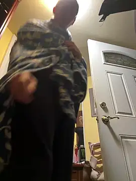 SoftLeini online show from October 15, 2025, 10:23 am