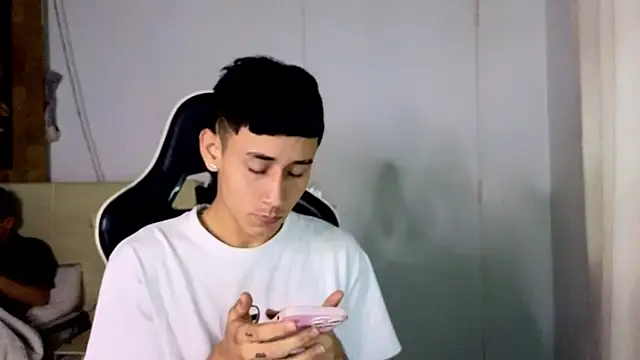 Snapshot of 777_camilo chatting on September 29, 2025, 9:42 pm 777 camilo online show from September 29, 2025, 9:42 pm