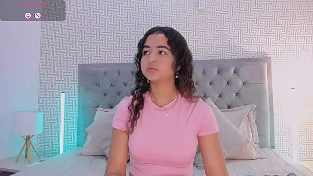 Snapshot of Evaa_Lunna_ chatting on May 24, 2026, 9:36 pm Evaa Lunna online show from May 24, 2026, 9:36 pm