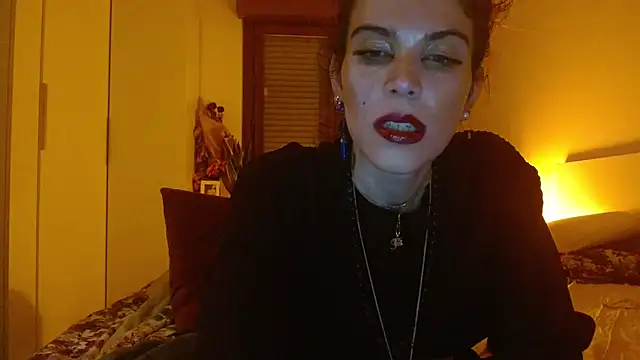 refem9 online show from December 1, 2025, 6:20 pm