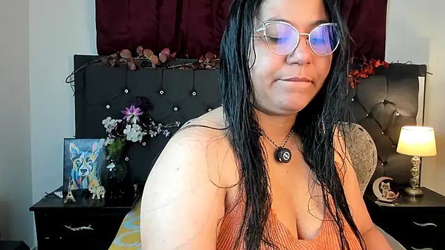 Snapshot of sofia_sorceress5 chatting on October 21, 2025, 1:16 am sofia sorceress5 online show from October 21, 2025, 1:16 am