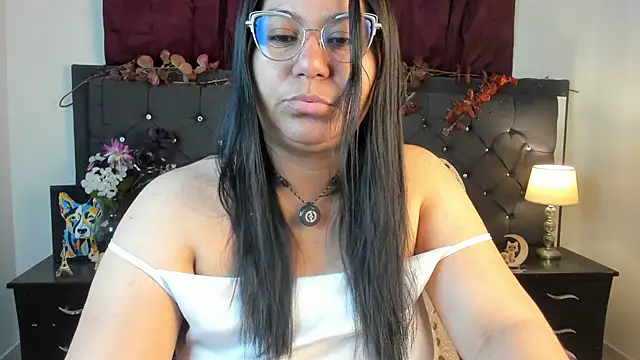 sofia sorceress5 online show from November 5, 2025, 12:25 am