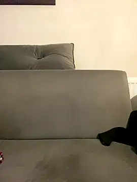 elasuyum online show from December 3, 2025, 7:46 pm