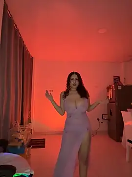 Snapshot of 18_salo chatting on November 29, 2025, 4:23 am 18 salo online show from November 29, 2025, 4:23 am