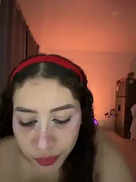 Snapshot of 18_salo chatting on October 25, 2025, 4:22 am 18 salo online show from October 25, 2025, 4:22 am