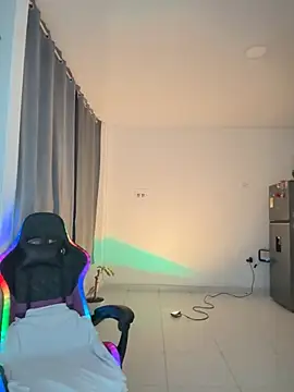 Snapshot of 18_salo chatting on October 26, 2025, 4:13 am 18 salo online show from October 26, 2025, 4:13 am