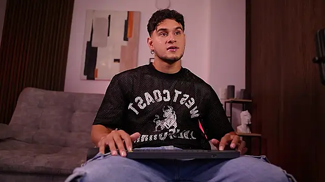 DaviesBrown online show from January 13, 2026, 9:30 pm