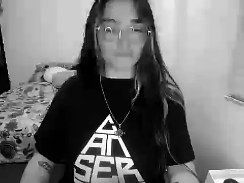 Snapshot of Came-II chatting on December 19, 2025, 1:31 am Came-II online show from December 19, 2025, 1:31 am