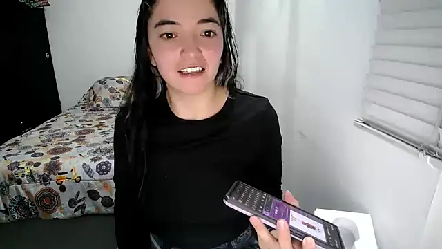 Snapshot of Came-II chatting on December 22, 2025, 3:06 am Came-II online show from December 22, 2025, 3:06 am