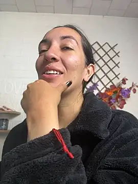 SALOME KORLAND online show from July 10, 2026, 1:11 pm