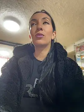 Snapshot of SALOME_KORLAND chatting on May 31, 2026, 3:07 pm SALOME KORLAND online show from May 31, 2026, 3:07 pm