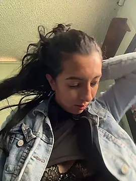 SALOME KORLAND online show from January 17, 2026, 5:05 pm