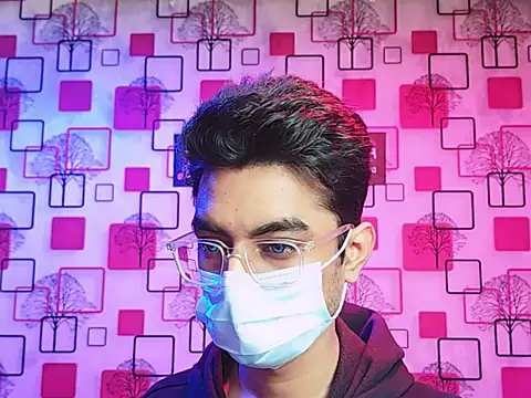 ChiseledCharm online show from December 16, 2025, 7:51 pm