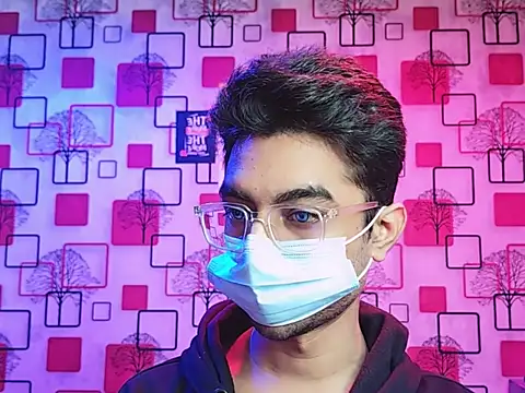 ChiseledCharm online show from December 15, 2025, 8:47 pm