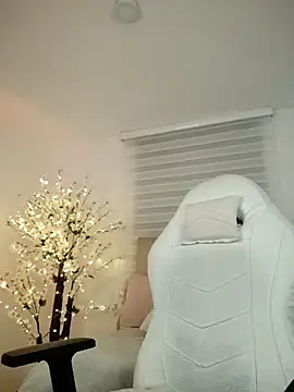 Snapshot of David_tatto1 chatting on September 25, 2025, 3:45 am David tatto1 online show from September 25, 2025, 3:45 am