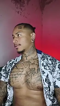 Snapshot of David_tatto1 chatting on February 3, 2026, 6:40 am David tatto1 online show from February 3, 2026, 6:40 am