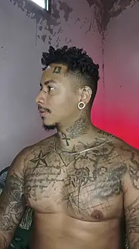 Snapshot of David_tatto1 chatting on February 8, 2026, 7:11 pm David tatto1 online show from February 8, 2026, 7:11 pm