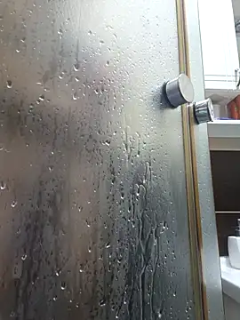 Snapshot of busters32 chatting on February 20, 2026, 7:49 pm busters32 online show from February 20, 2026, 7:49 pm