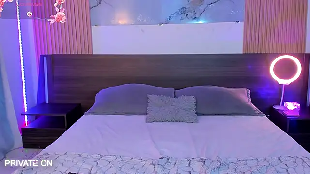 Snapshot of samanthaa_moon chatting on November 10, 2025, 10:26 pm samanthaa moon online show from November 10, 2025, 10:26 pm