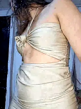 Snapshot of Alis_1327 chatting on November 28, 2025, 10:54 pm Alis 1327 online show from November 28, 2025, 10:54 pm