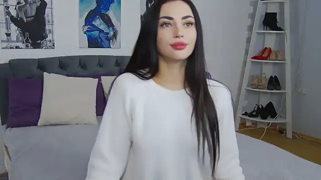 Snapshot of Agnessa chatting on February 12, 2026, 10:48 am Agnessa online show from February 12, 2026, 10:48 am